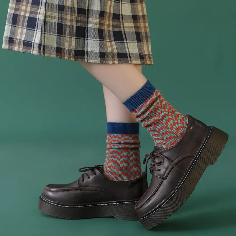 Autumn Winter Net Red Couple Socks Middle Tube Socks Ins Tidy Cotton Socks Great Plaid Stockings Solid Color Socks