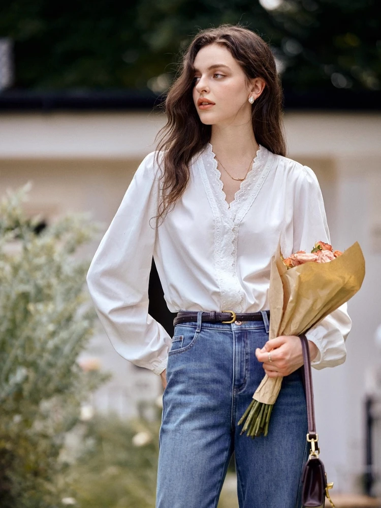 

OLrain Splicing Lace V-Neck Collar French Women Shirt Autumn 2025 New Court Style Elegant Long Sleeve Shirt O57QC99631