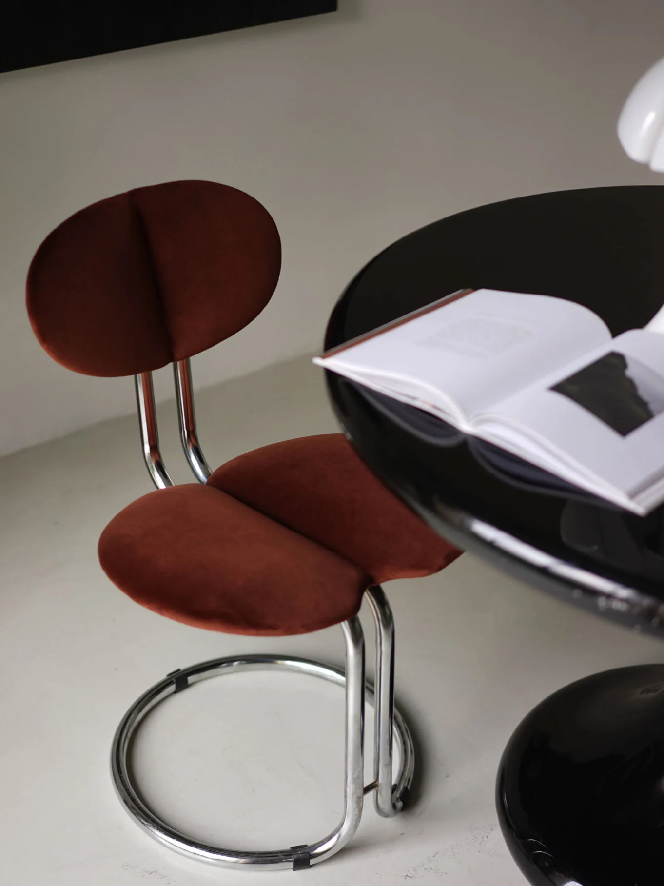 Esszimmerstuhl, Möbel, Rückenlehne, modernes, einfaches Zuhause