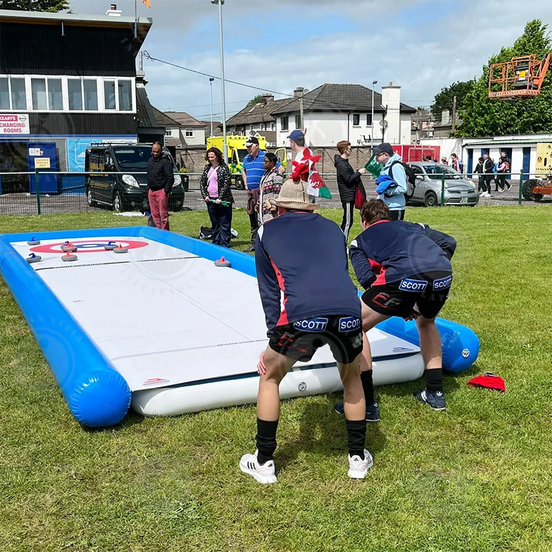 Tragbare Street Ice Rink Curling Matte Sport Spiel Maßgeschneiderte aufblasbare Curling Rink Board mit Steinen