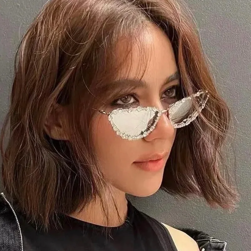 Lunettes de soleil œil de chat pour femmes, design de luxe, lunettes de soleil de marque vintage, lunettes de conduite à monture en métal, lunettes de soleil à la mode, UV400