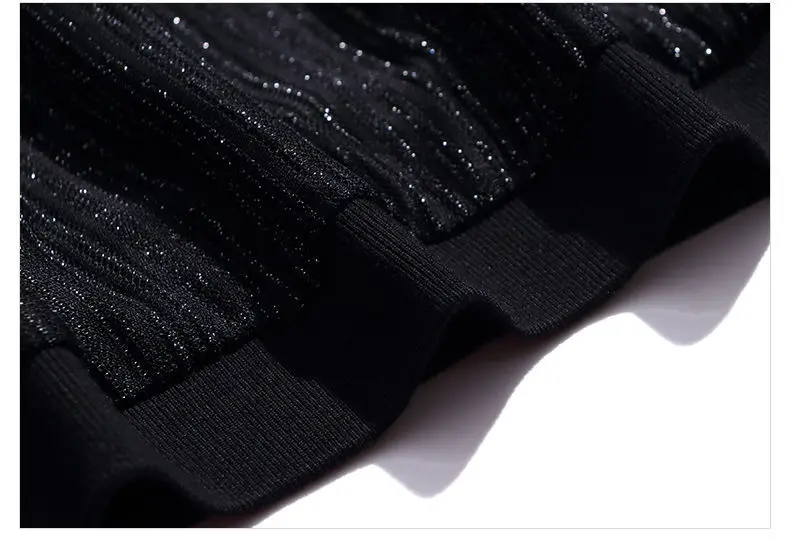 Mãe de meia-idade vestida em um temperamento, camisa de renda de manga curta com redução de idade, capa de barriga solta coreana