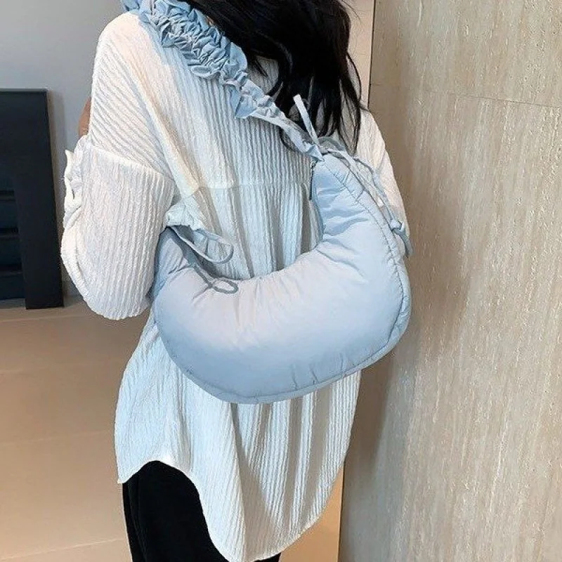 

High End Designer Paris Style Crossbody Bag For Women With Elegant Leather And Fashionable Look