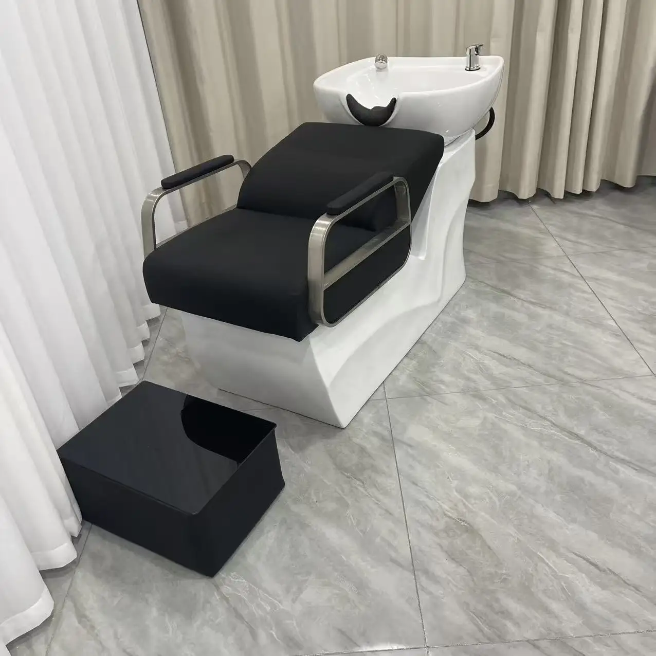 Modern Living Room Shampoo Bed Ceramic Basin Multi-functional Barber Shampoo Bed Head Armadietto Parrucchieri Barber Equipment