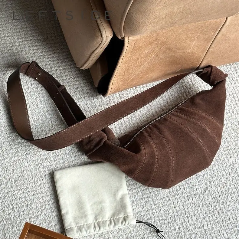 LEFTSIDE-Bolsa de ombro de tecido de camurça para mulheres, bolsa crossbody grande, bolsas foscas, moda inverno, fofa, 2023