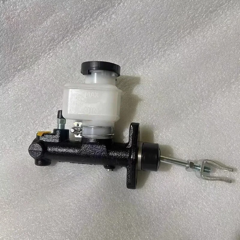 

1PC 2-3T 11 12 14 3EB-30-21310 3EB-36-31281 for Komatsu Forklift Brake Master Cylinder