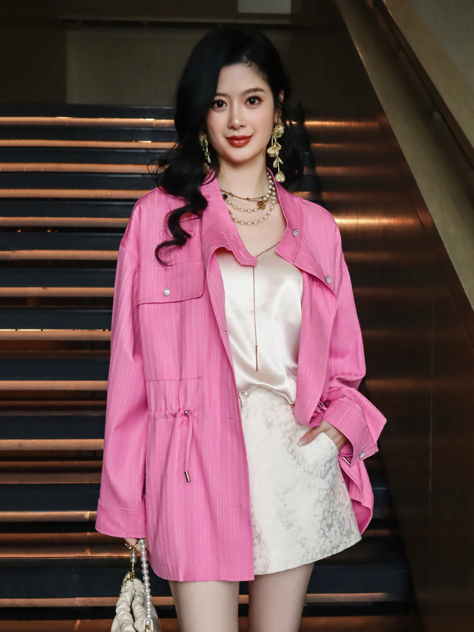 

Lazy Sle Silver Tead Striped Dstring Waist Loose Slimming irt Jaet Versatile White Enhancing Faionable