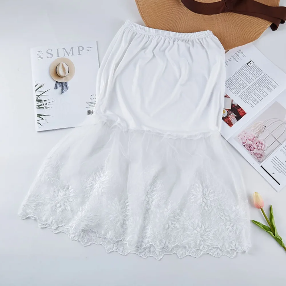 Casual Lace Women Half Skirt Knee Length Natural Waist a-Line Base Skirt Elastic Inner Lining Skirt Women's Petticoat