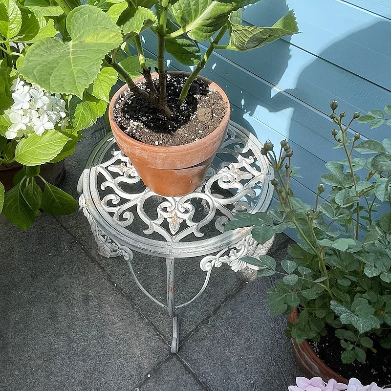 

American rural retro cast iron carved flower stand, balcony, garden, courtyard, outdoor indoor personalized decorative flower