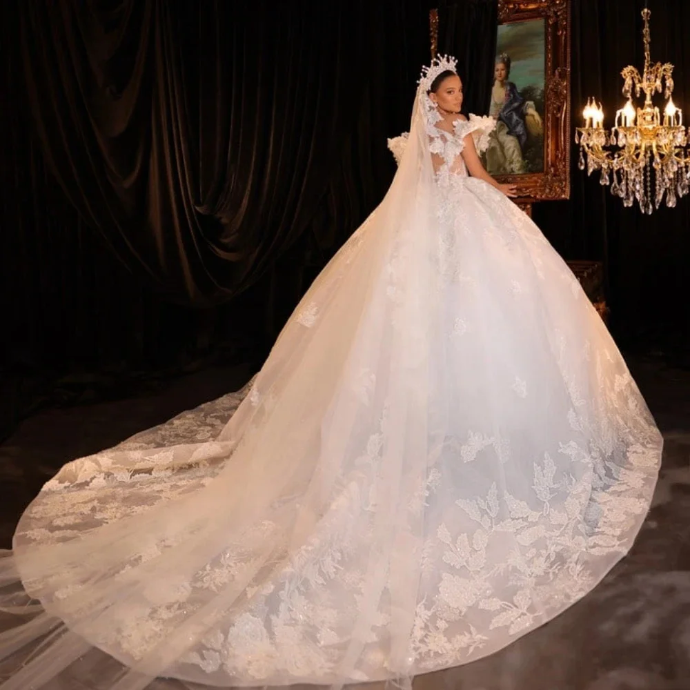 Vestido de novia de lujo con hombros descubiertos, vestido de baile de encaje Floral, apliques de manga corta, vestidos de novia personalizados