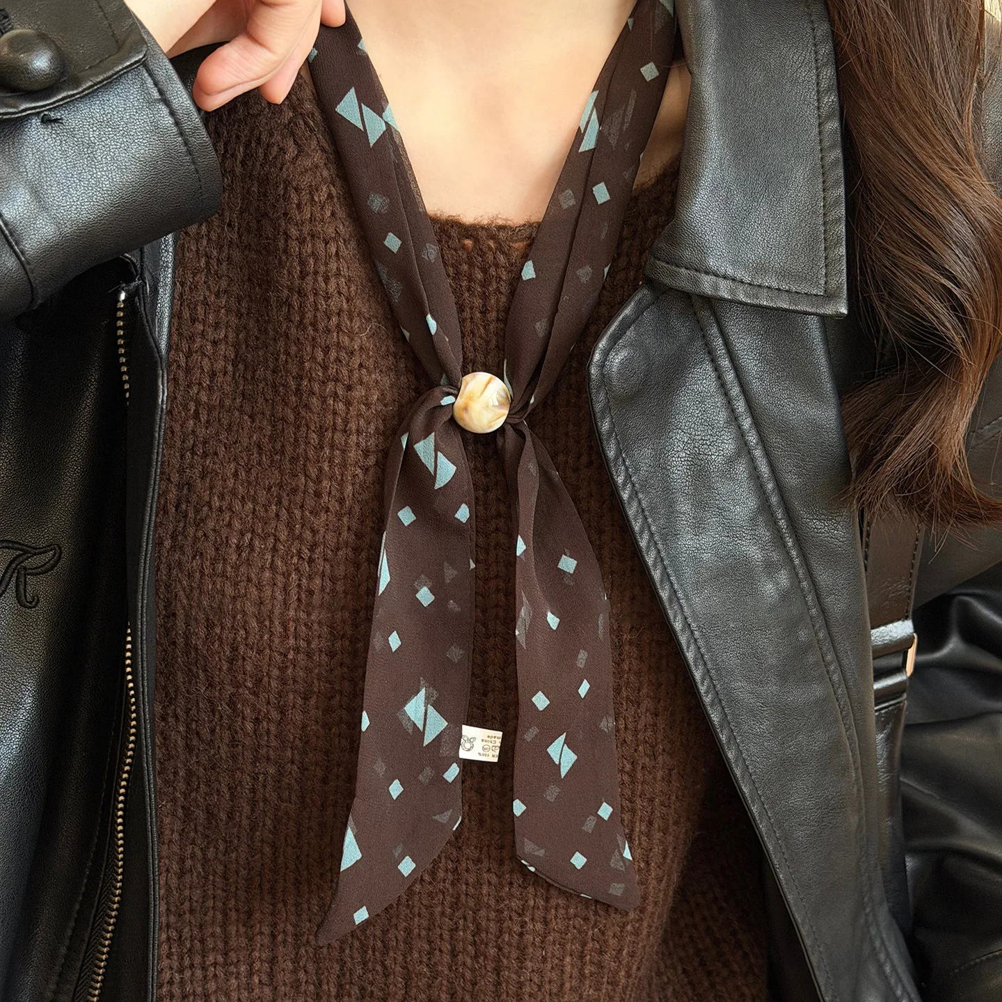 Korean Brown Polka Dot Scarf for Women Niche Design Neck Chain Spring Summer Fashion Versatile Neckerchief Styling Accessories