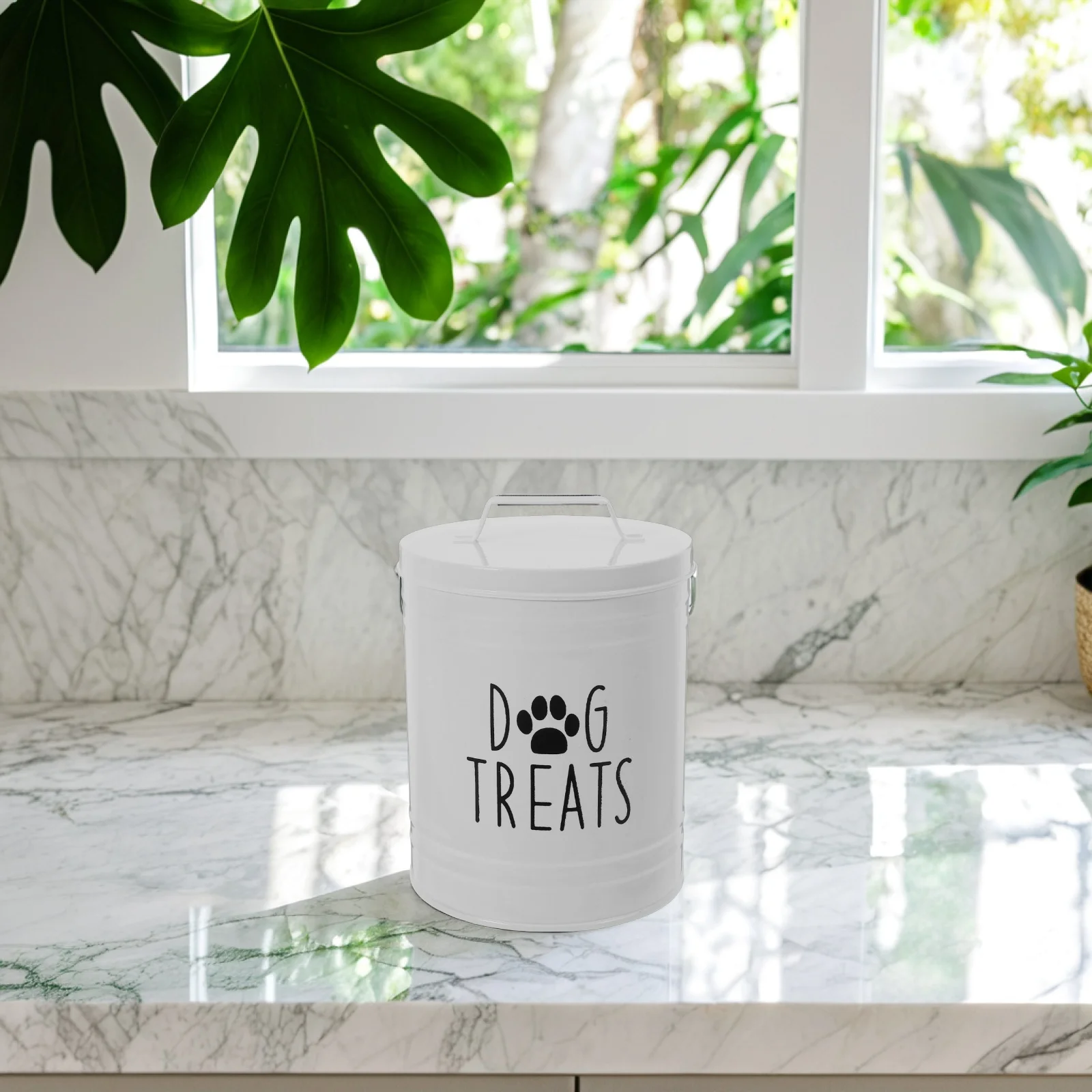 

1pcs Large Dog Food Storage Container Airtight Metal Pet Food Bin Rustic Style Sealed Canister For Kitchen Counter Farmhouse Dog