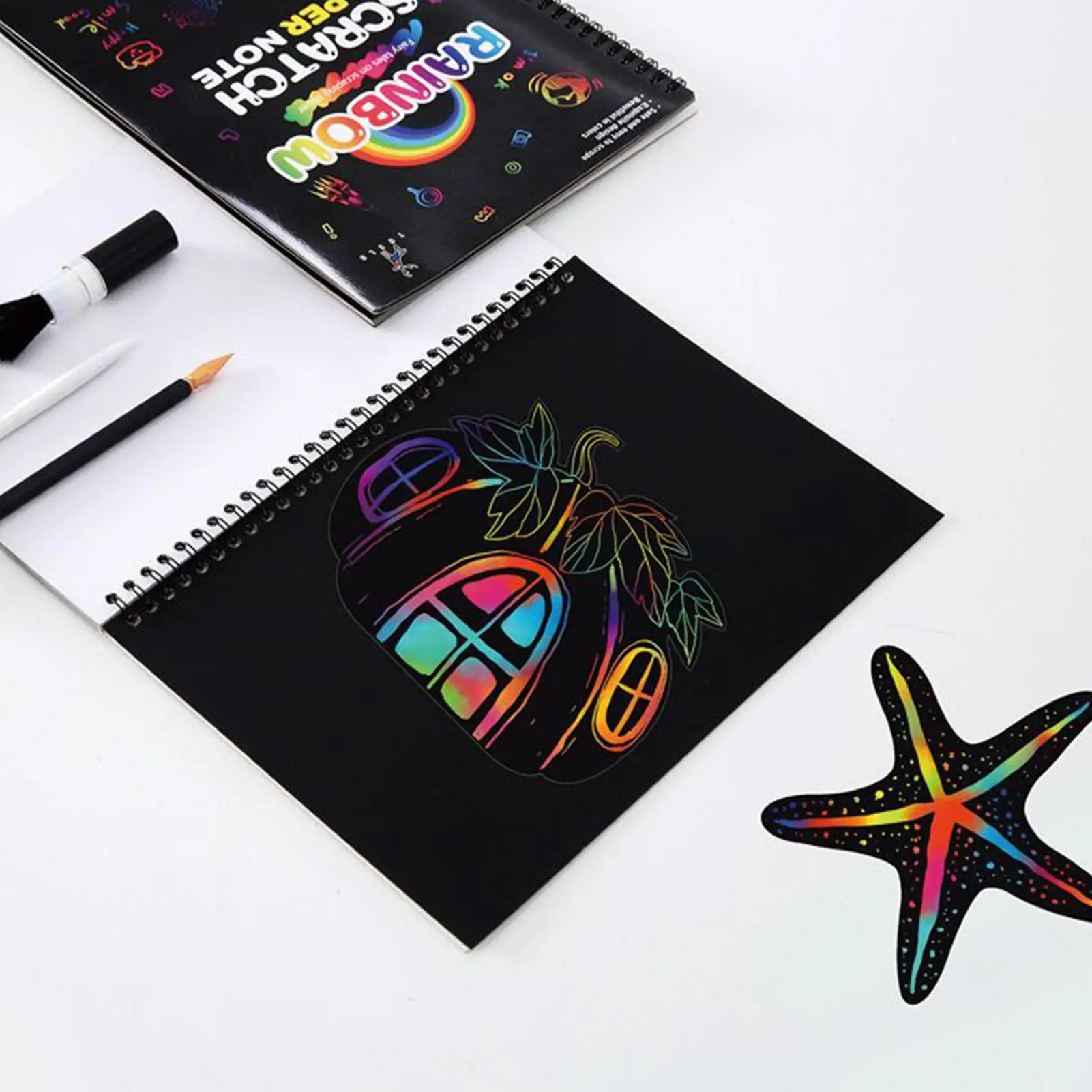 어린이 스크래치 책 어린이를위한 색칠 공책 여행 학교 학습실을위한 나무 펜으로 교육 스크래치 그리기 책