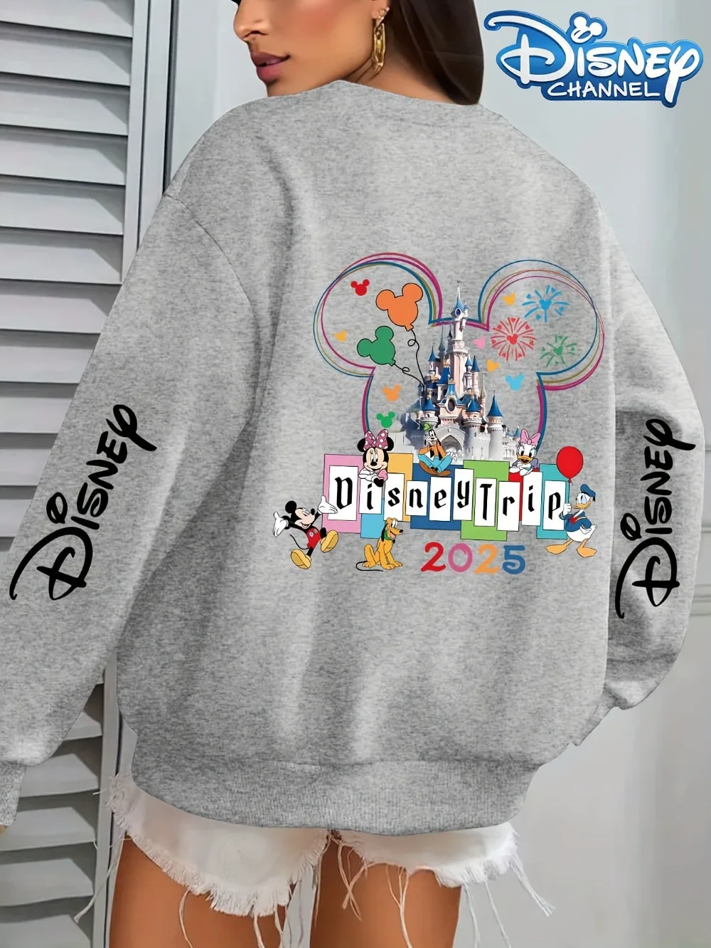 ディズニーランド パリ 2025 プリントの女性用居心地の良いフリース スウェットシャツ カジュアル クルーネック 長袖 グラフィック 秋/冬に最適