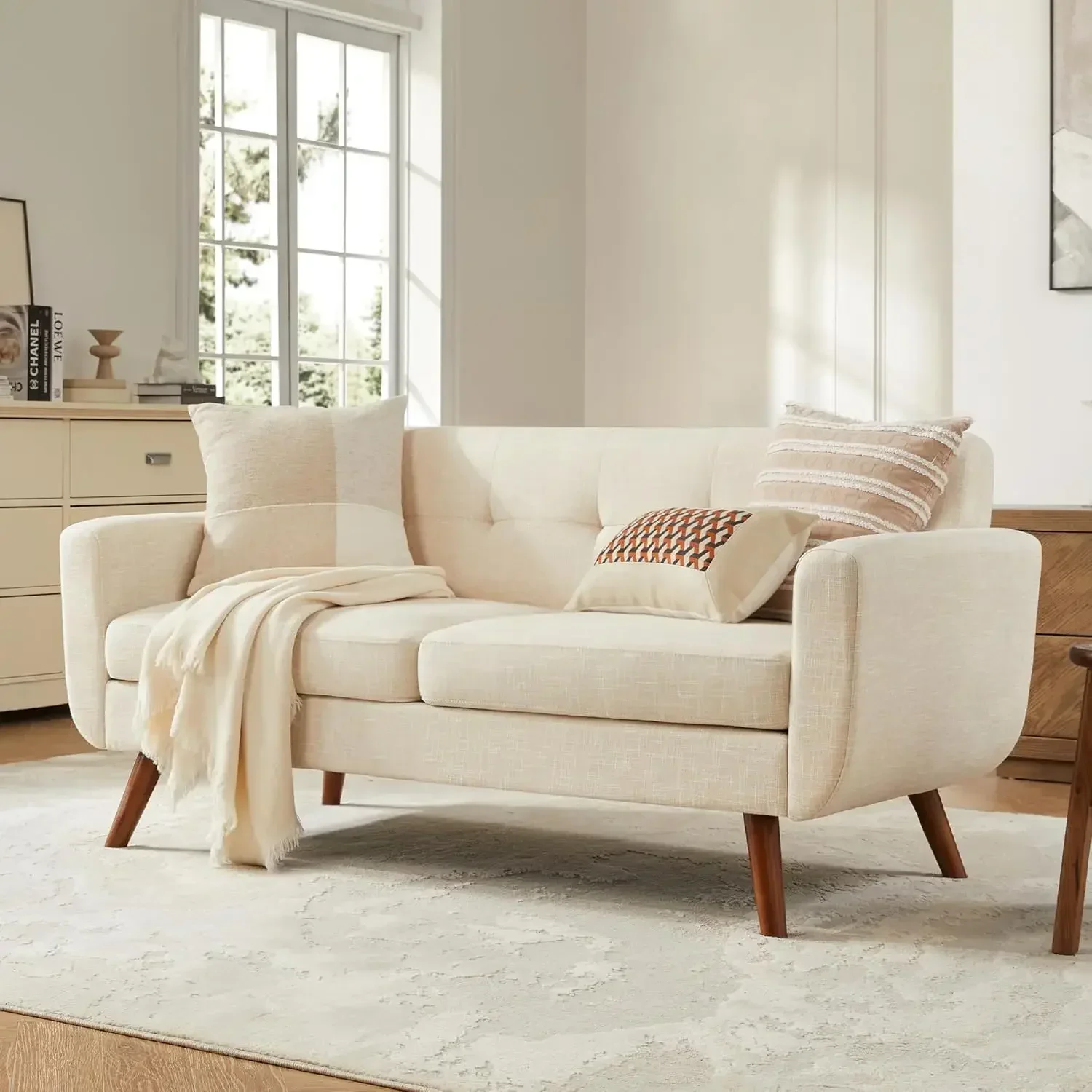 Sofá Loveseat de 65 pulgadas de ancho, sofás con asiento de amor de decoración moderna de mediados de siglo, muebles de asientos de amor sólidos y fáciles de instalar, color beige