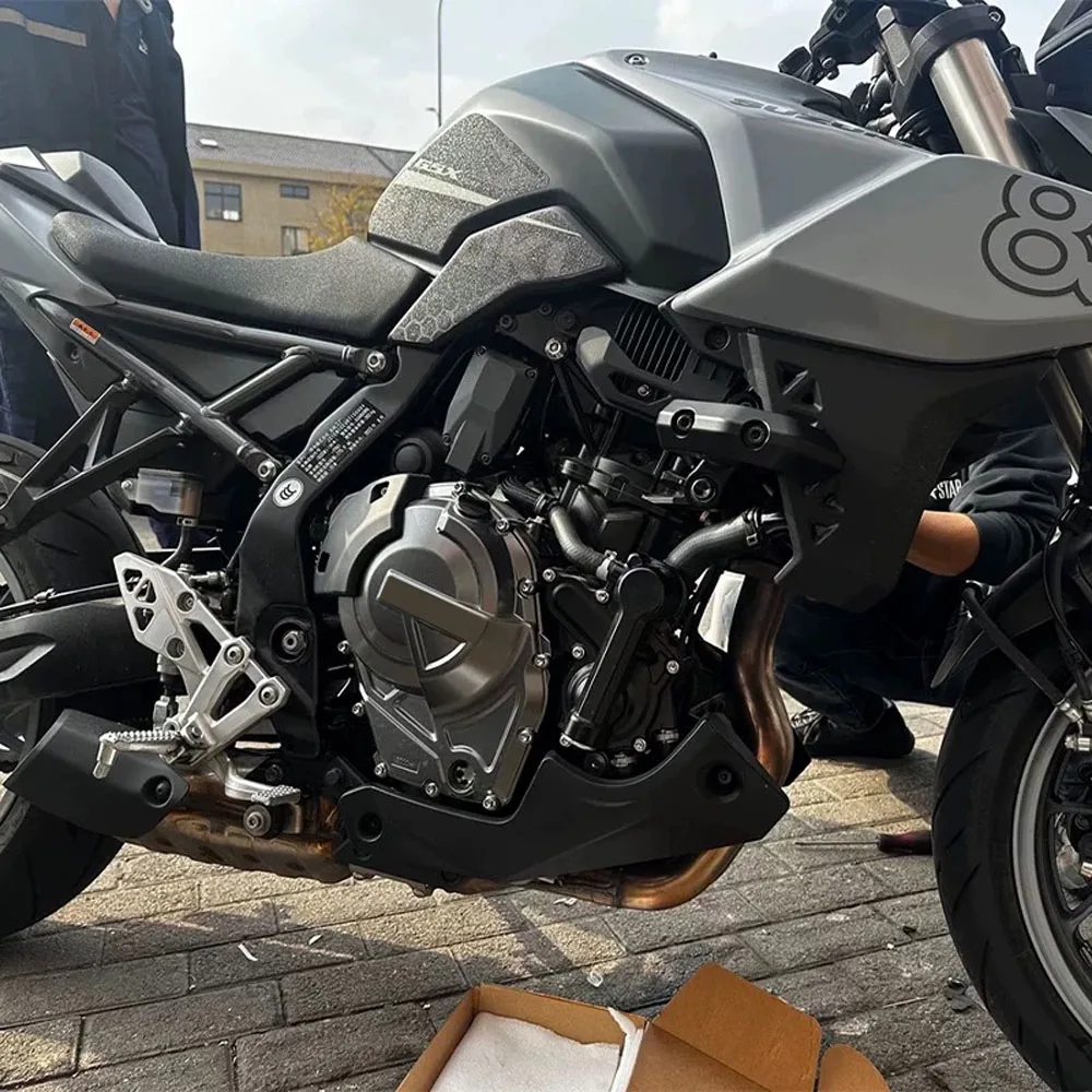 For Suzuki GSX-8S 2023-2024 GSX8S GSX 8S engine anti fall protection POM protective cover frame collision slider motorcycle acce