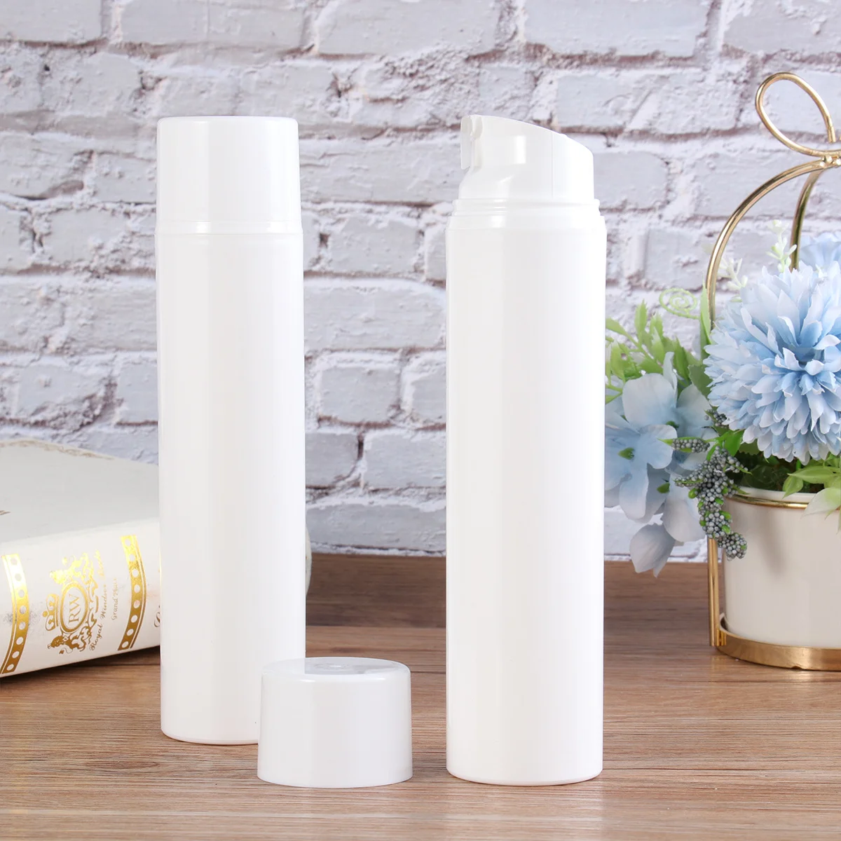 

3 Pcs Bottled Shampoo Travel Bottles Plastic with Pump Lotion Dispenser Vacuum Empty Refillable Mini Foundation