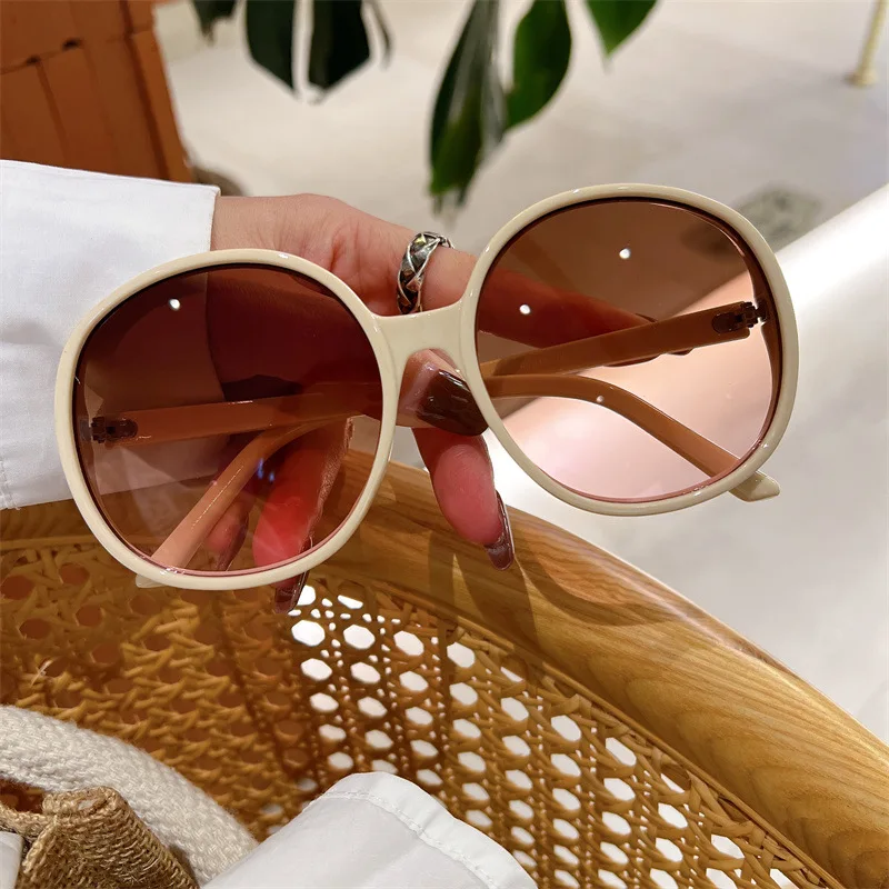 Luxury Brand Designer Round Sunglasses Women For Men 2023 Vintage Fashion Sun Glasses Trendy Punk Oversized Big Frame Shades