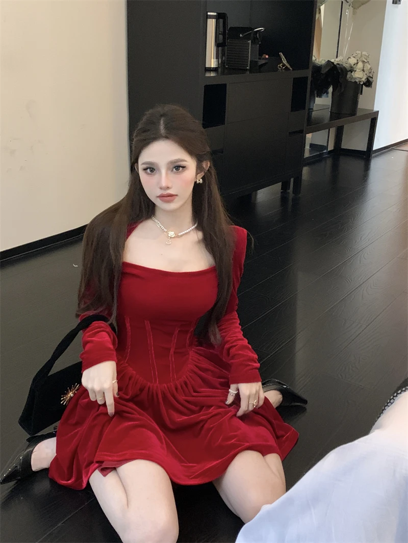 Abito in velluto donna colletto quadrato autunno Fashion Party Solid Tender stile coreano tempera attraente Ulzzang abiti a maniche lunghe