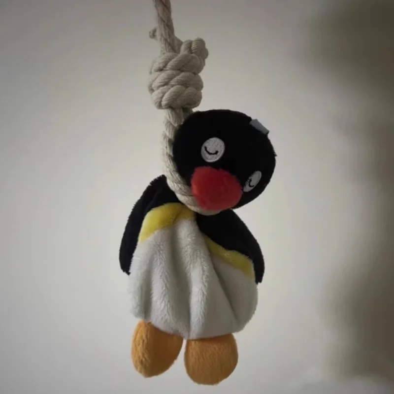 2025 nuevo pingüino Sling muñeco colgante de felpa lindo pingüino de dibujos animados mochila triste Miniso decoración femenina muñecos de peluche llavero de regalo