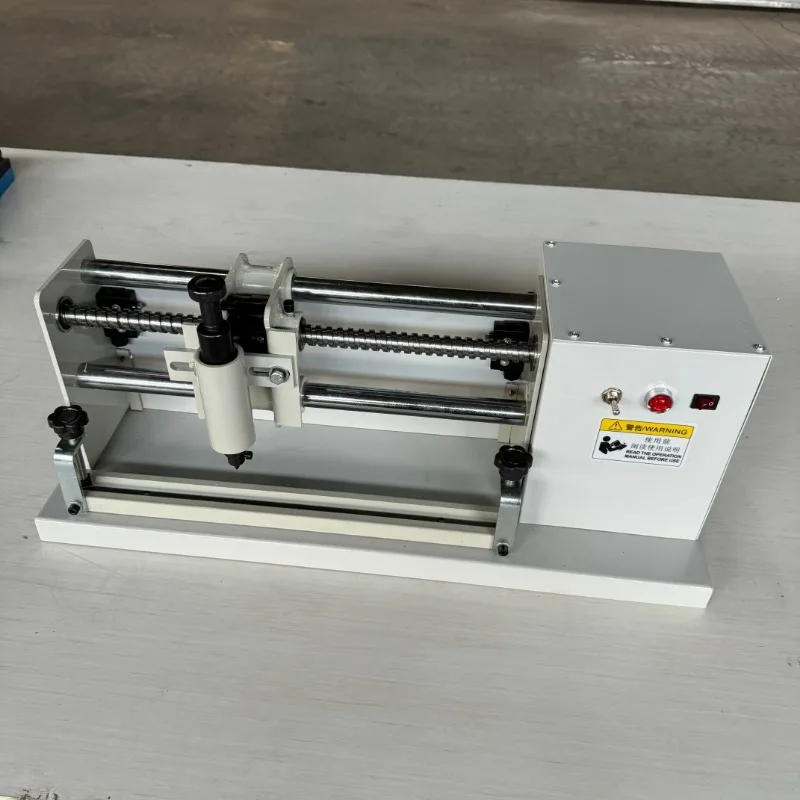 Elektryczny wskaźnik wzmocnienia, ręczny wskaźnik do oznaczania prętów zbrojeniowych, przemysłowe urządzenie do oznaczania prętów zbrojeniowych.