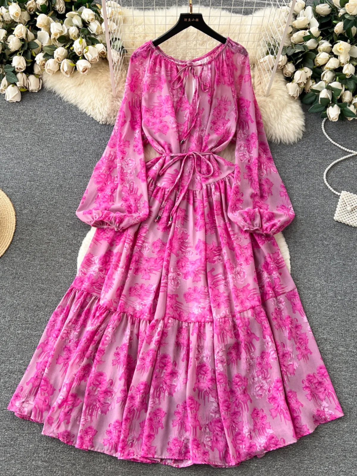 

Retro Romantic Floral Dress Women's Autumn Lantern Sleeve Lace-up Design Sense Temperamental High-Grade