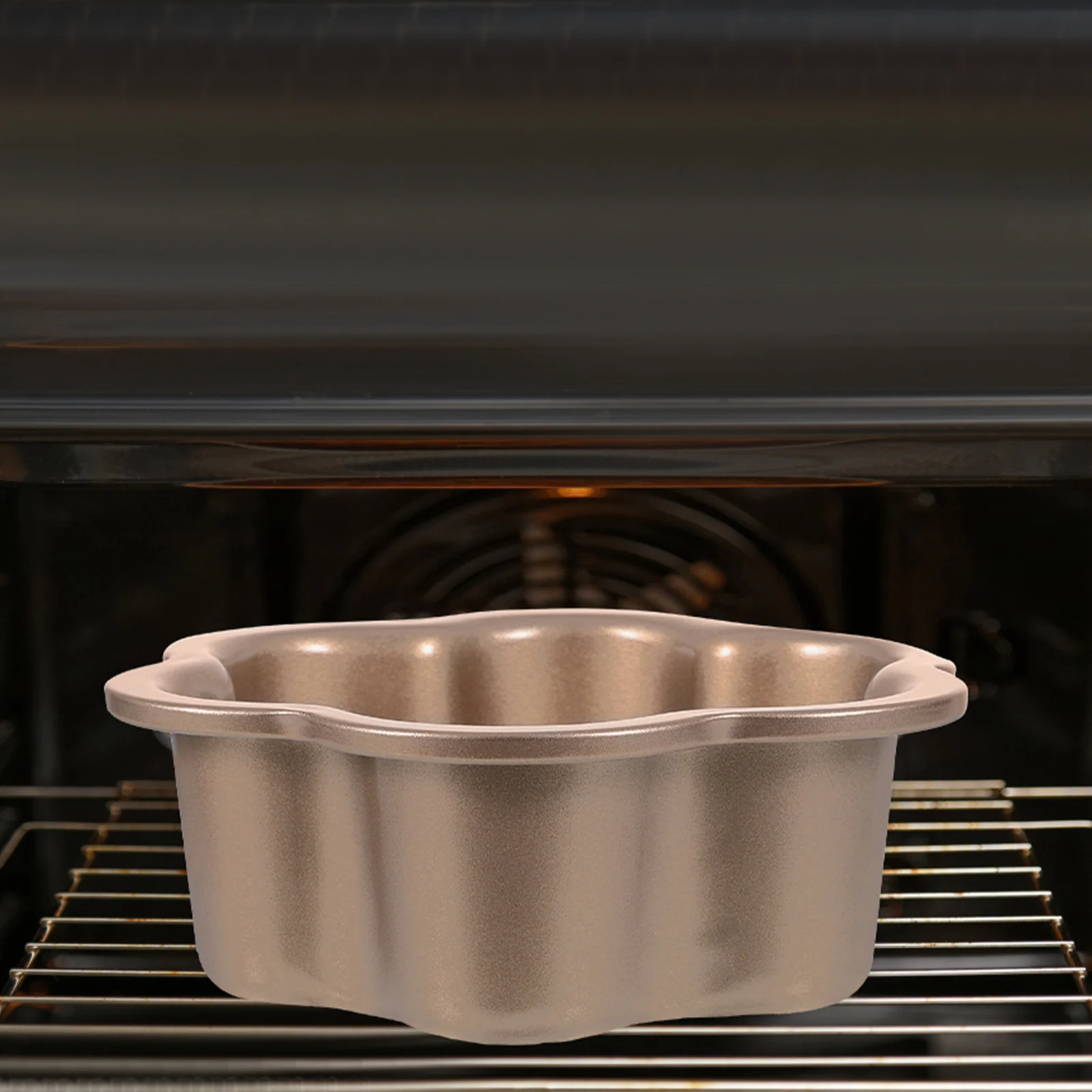 

Carbon Steel Blossom Cake Pan with Removable Bottom Plum Flower Mini Baking Mold Smooth Surface Easy Demould Reusable