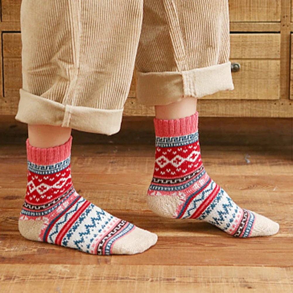 5 Paar Damen-Wollsocken, bunt, weich, warm, Ethno-Stil, Socken, warme Kabinen, nordische Socken, lustige, schweißableitende Socken für den täglichen Gebrauch – Detail 9