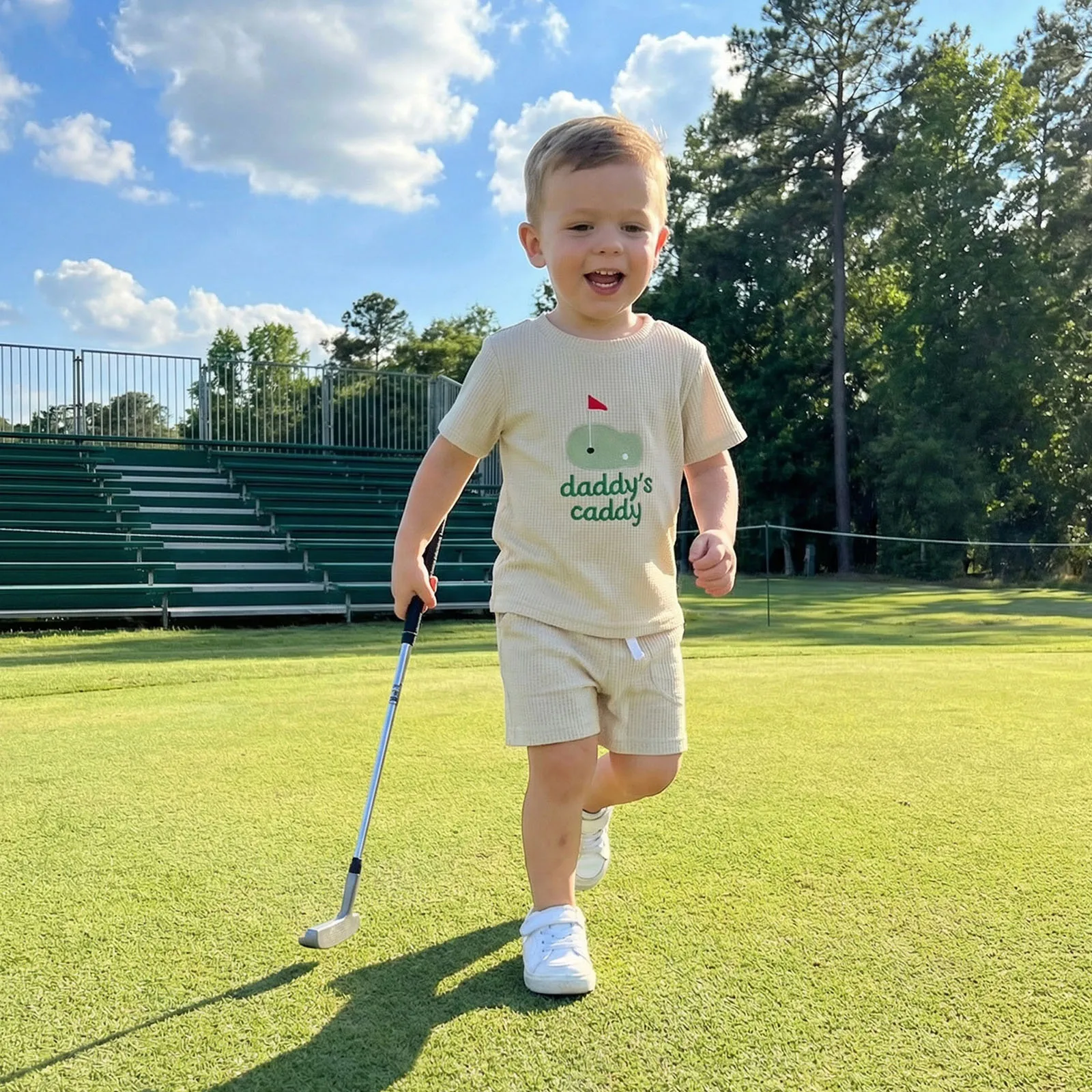 

Летний комплект одежды для малышей: модные топы с коротким рукавом и вышивкой в стиле гольф, шорты, 2 предмета