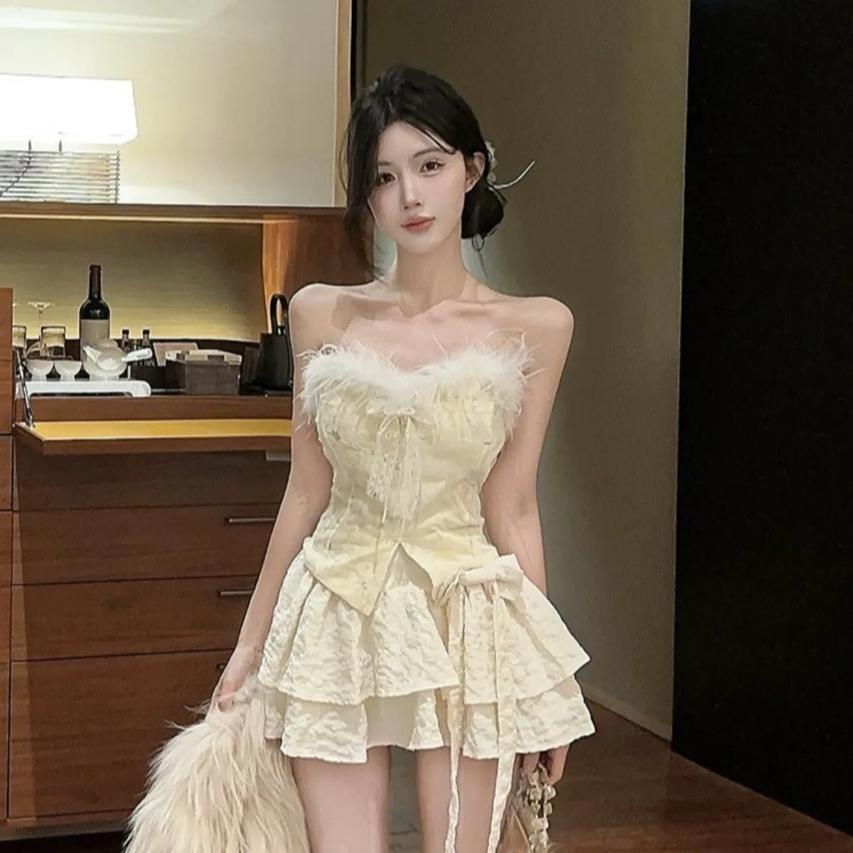 

Модный осенне-зимний узел с бисером и перьями Pure Desire, бюстье-топ с высокой талией, пышная юбка трапециевидной формы, ансамбль