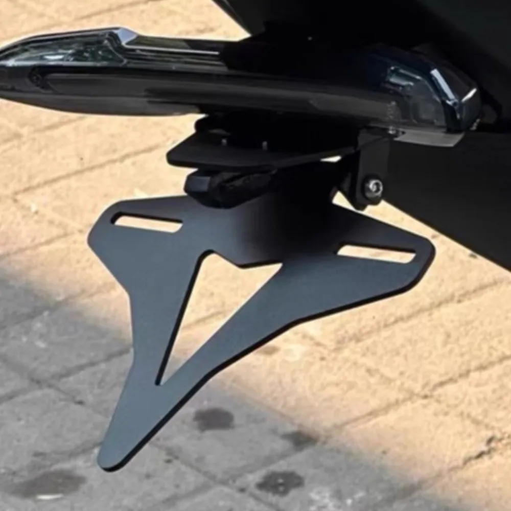 

Motorcycle Rear License Plate Holder Bracket For CFMOTO 675SR-R 675NK 675SR SS 675SRR 2024 2025 2026 Tail Tidy Fender Eliminator