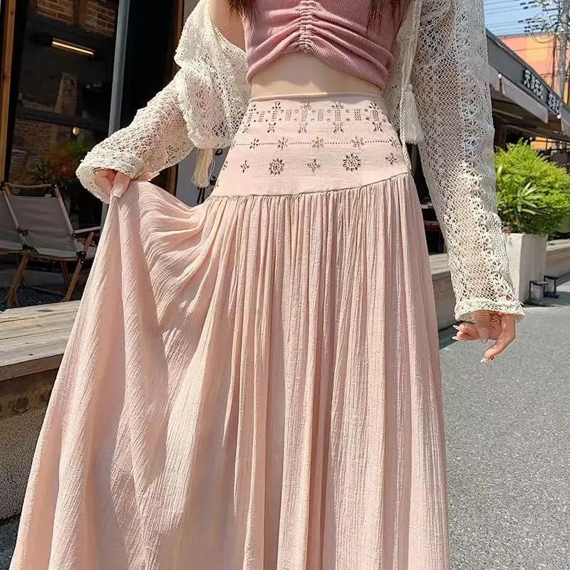 Frence Women Pleated Long Skirts One Piece Asymmetric Golden Buckle Fashion Elegant White Full Skirt Spring Summer Office Lady