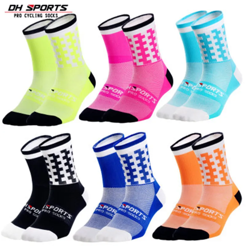 

Outdoor Sports Cycling Socks Compression MTB Road Bicycle Socks Breathable Wicking Running Basketball Socks calcetines ciclismo