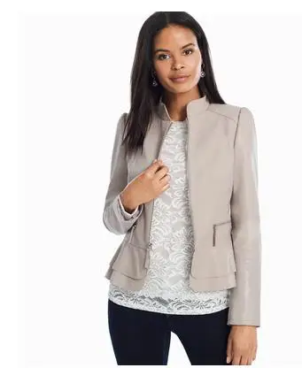 Rara Giacca in Pelle Bianca Lucida Effetto Cristallo da Donna, Taglia Piccola, con Colletto Rialzato e Bordo in Pizzo, Qualità Premium