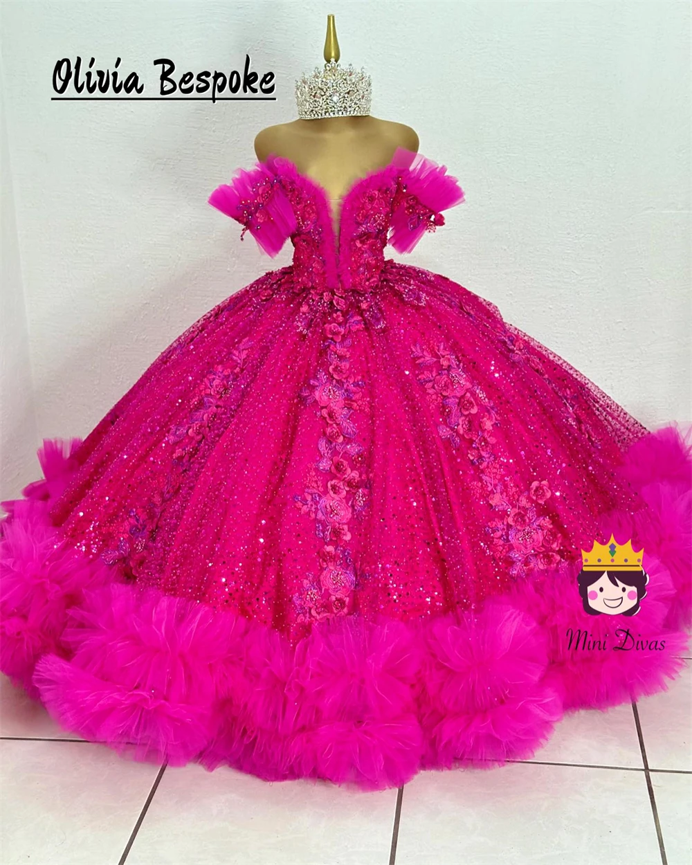 

Ebullient Hot Pink Flower Girls Dresses Tulle Ruched Train Beaded Lace Appliques 2024 Birthday Luxury Dress Princess Ball Gown