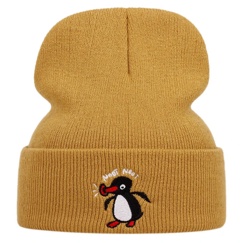 Cute penguin embroidered knitted hats for men and women, autumn and winter outdoor warm sports event woolen hats, bean hats