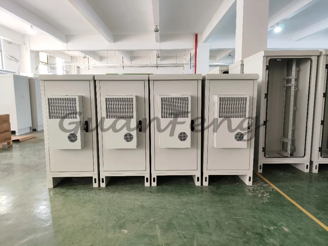 16U 18U 22U 27U IP67 Outdoor Cabinet Telecom Customized Stainless Enclosure Waterproof Dustproof Control Box