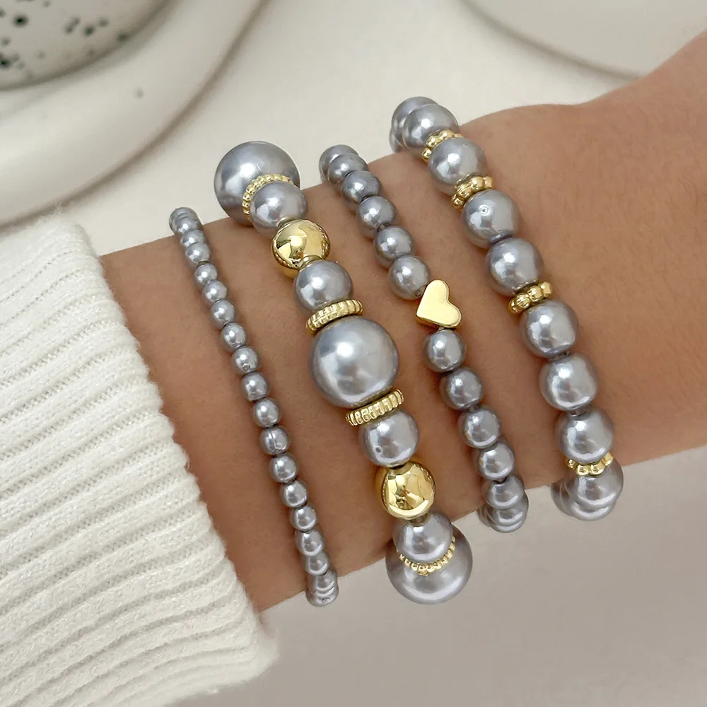 New 4Pcs Love Heart Pearl Bracelet Set for Women, Handmade Beaded Fashion Trendy Bracelet Set