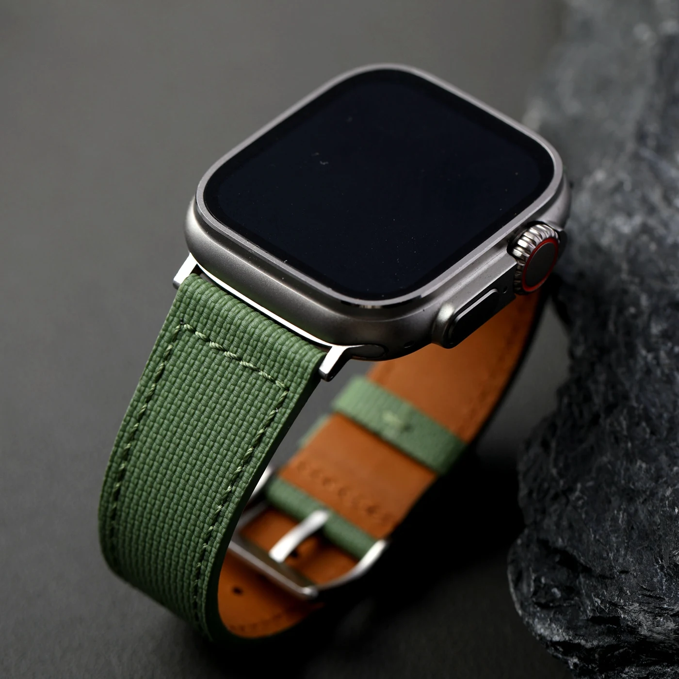 

Handmade fluororubber strap, compatible with Apple Watch 49MM 46MM 45MM 44MM 42MM 41MM 40MM, soft, dustproof and waterproof