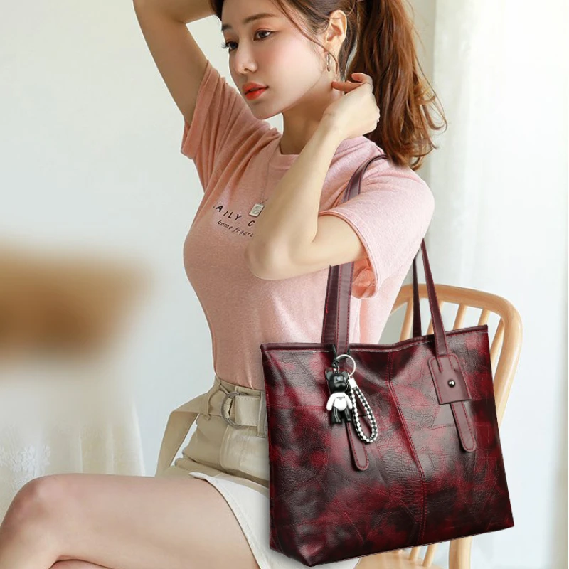 TRAVEASY 2024 Fashion PU Leather Shoulder Bags for Women Casual Large Capacity Female Tote Bags Solid Color Zipper Handbags