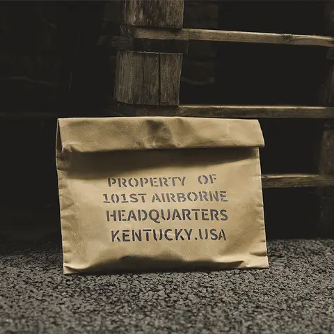 Maden Oil Wax Canvas Handväska Herr Vintage Handväskor Khaki Mönstrad Plånbok Kuvertkapacitet Pengväska Magnetspänne Lång Plånbok 8 best sales vaxväska i canvas - №1