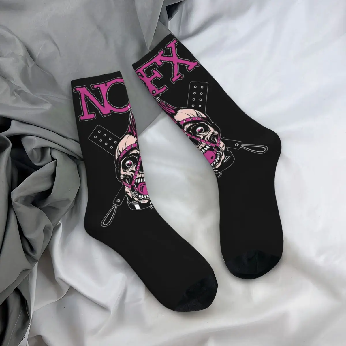 Harajuku Men Socks Pink Skull Nofx Punk Band Accessories Comfortable Sport Socks Spring Autumn Winter