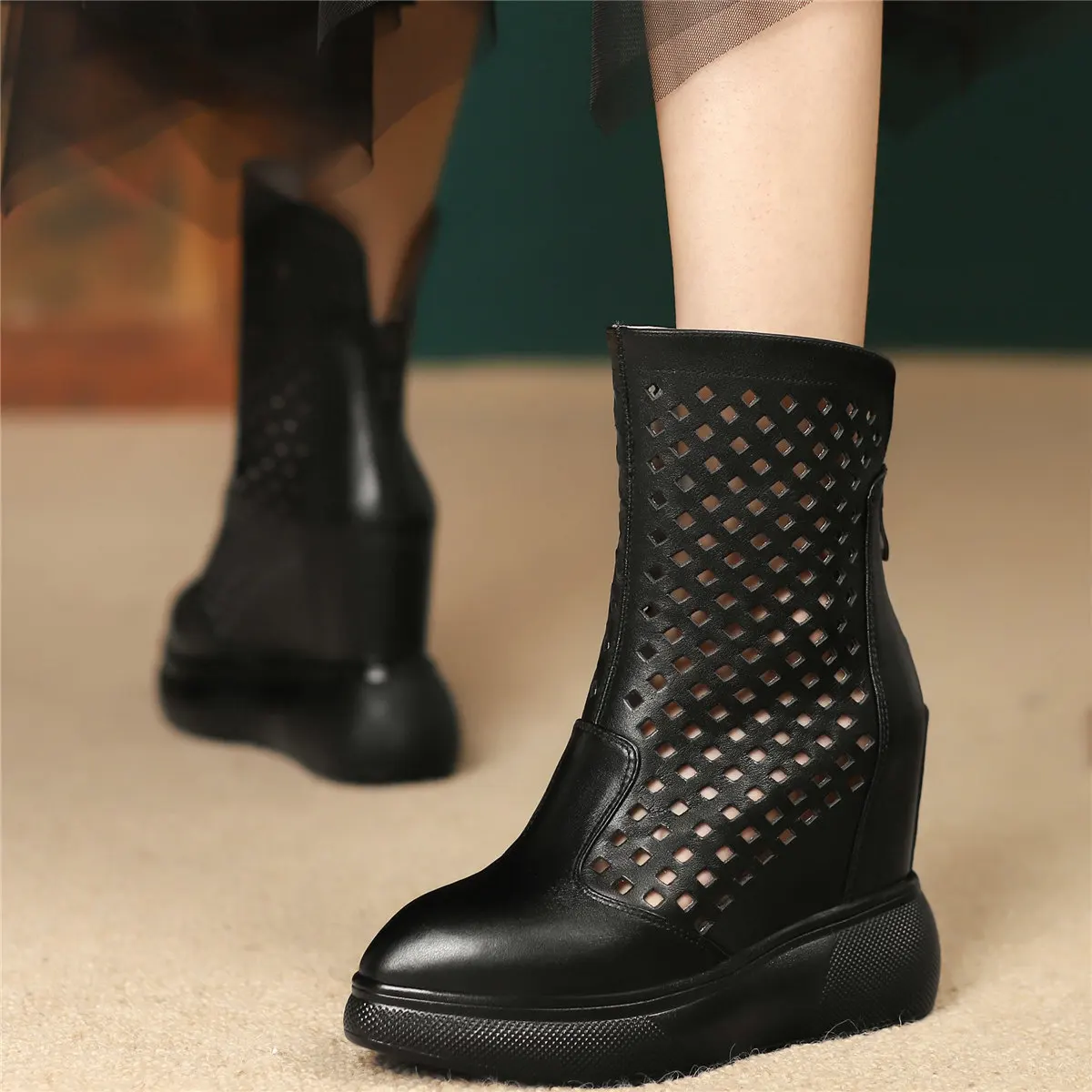 

Summer Fashion Sneakers Women Genuine Leather Wedges High Heel Motorcycle Boots Female Pointed Toe Platform Pumps Casual Shoes