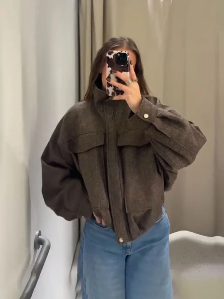 

HH Women's New Fashion Autumn Jackets Solid High Collar Pockets Decoration Zipper Female High Street Chic Loose Coats 2026