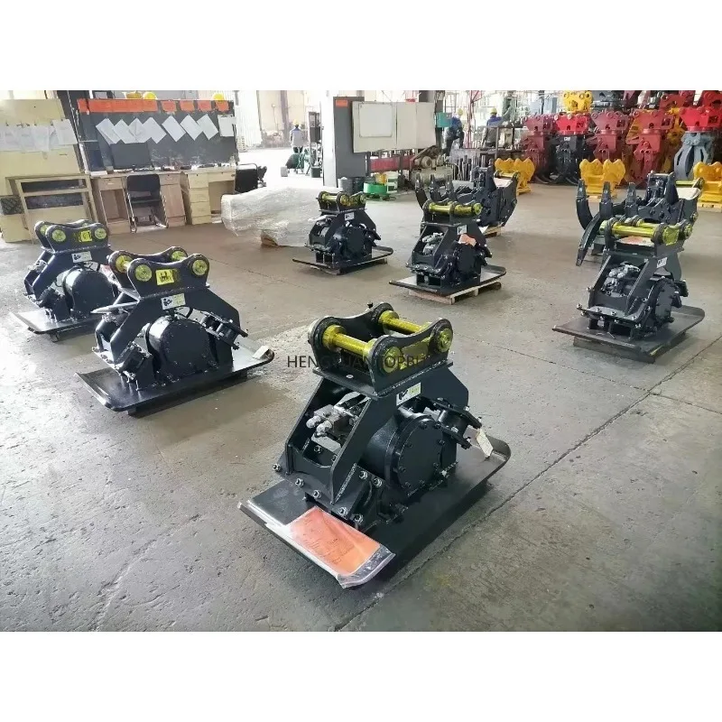 Construction Machinery Hydraulic Vibrating Plate Compactor Engine-Powered High Efficiency Road Construction Equipment Pump Motor
