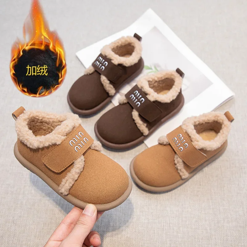 Foreign-style Letter Pattern Children's Lamb Wool Casual Small Board Shoes 2024 Winter New Warm Cotton Shoes for Boys and Girls