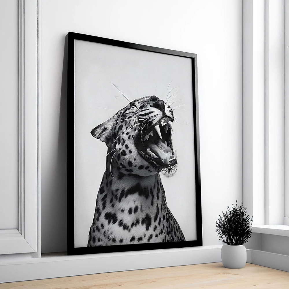 

Fashion Stylish Wall Art Print Trendy Leopard Roar Poster Black and White Photo Animal Home Decor Canvas Painting