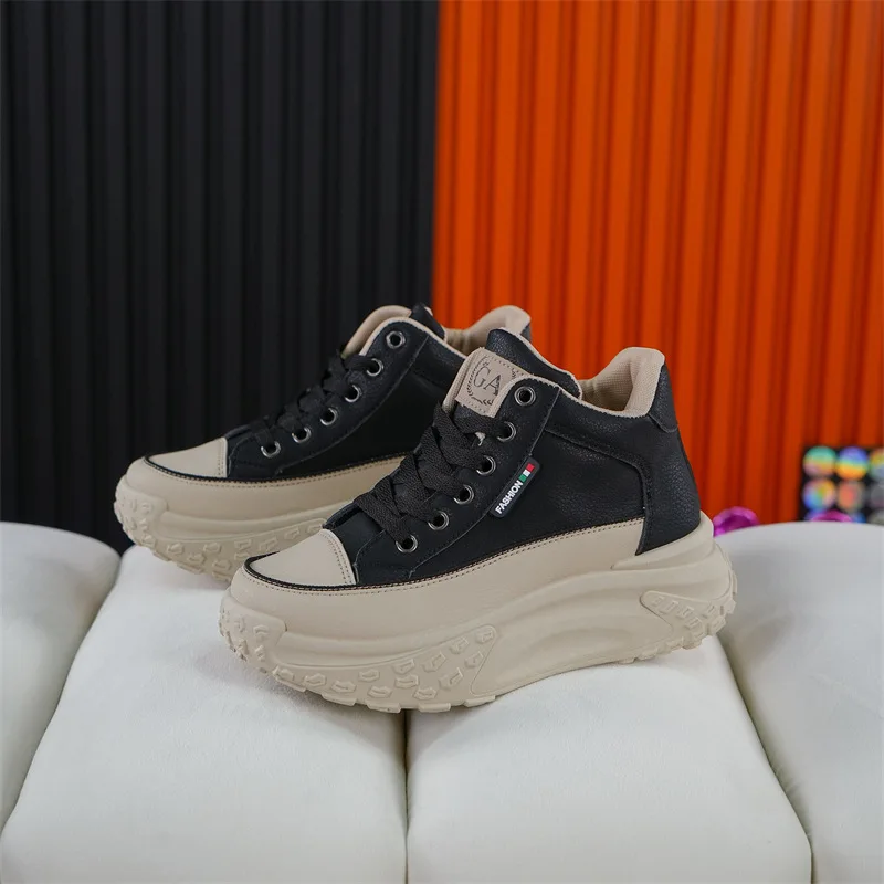 Sepatu olahraga High Top Wanita, sneaker latihan Fitness sol tebal Non Slip berenda Musim Semi 2024