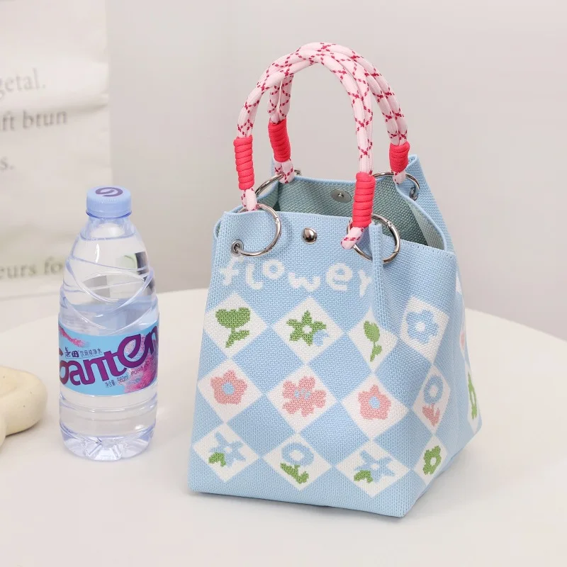 حقيبة بويت محبوكة حلوة للتنقل والنزهات، إغلاق مغناطيسي أزرق من البوليستر الناعم، نبات داخلي مزين بالزهور...