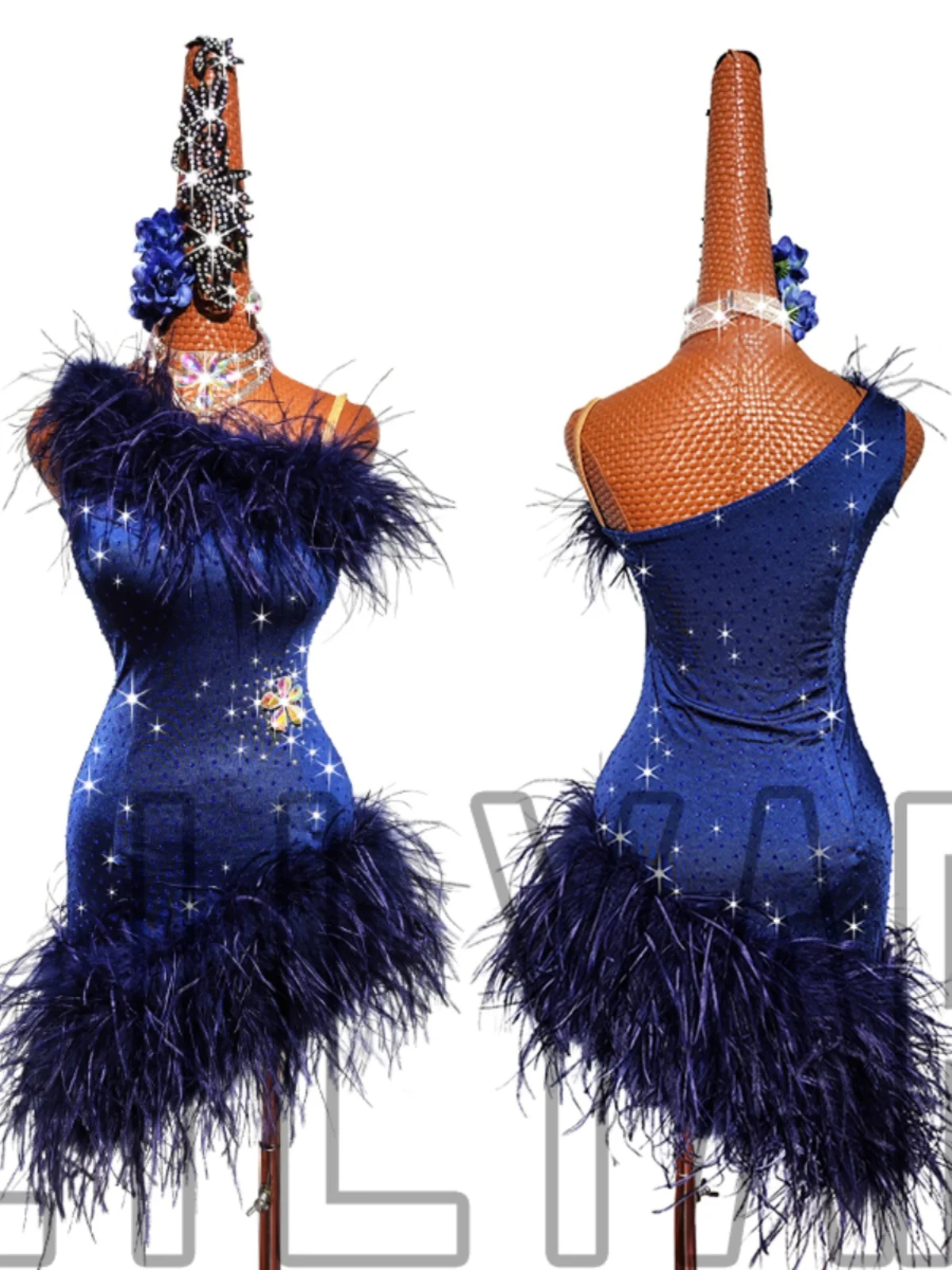 

New Latin Competition Performs Adult Female Tibetan Blue Feather Oblique Shoulder Sparkling Diamond High End Dance Skirt